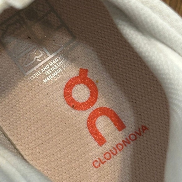 ON CLOUDNOVA white flame running athletic training lace up shoes sz 8.5 new - Picture 4 of 8